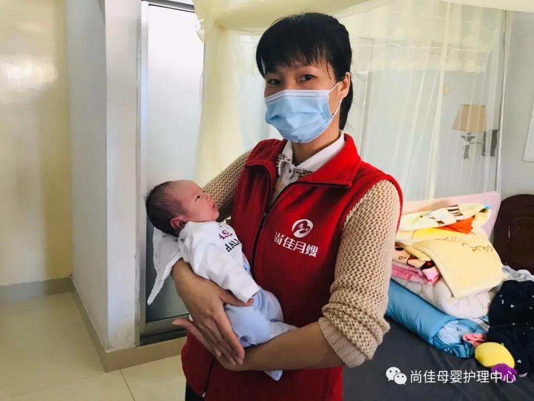 尚佳專業(yè)月嫂丨預(yù)防丨乳腺炎，怎么辦？
